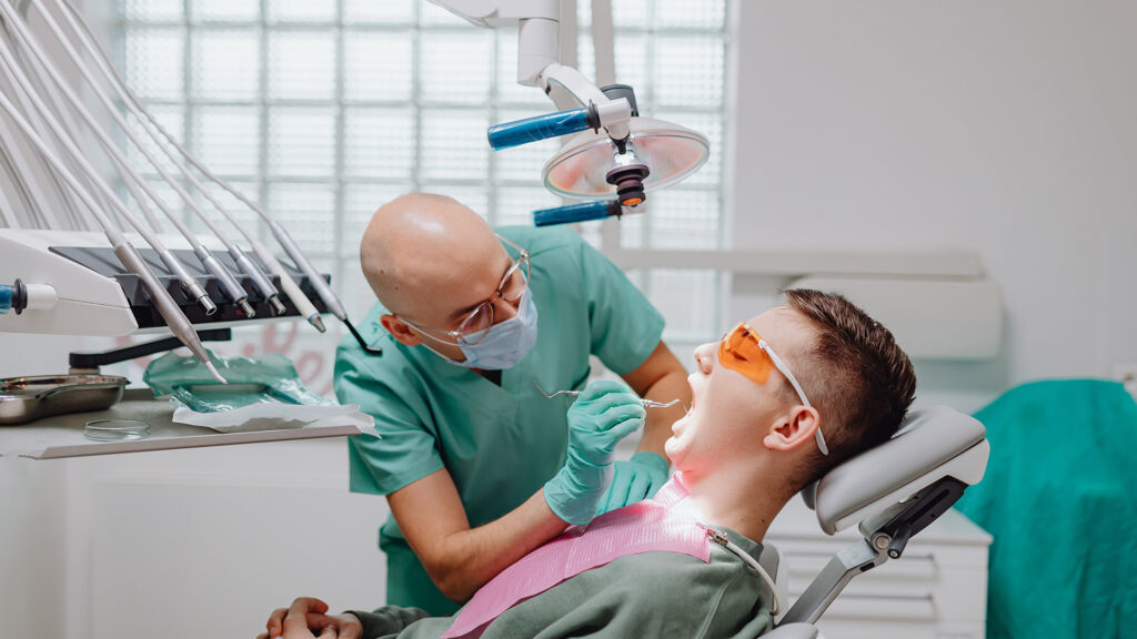 Disadvantages of dental crowns