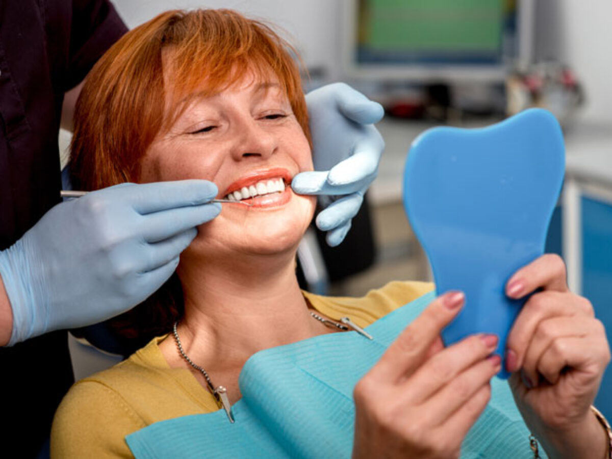 mini dental implants